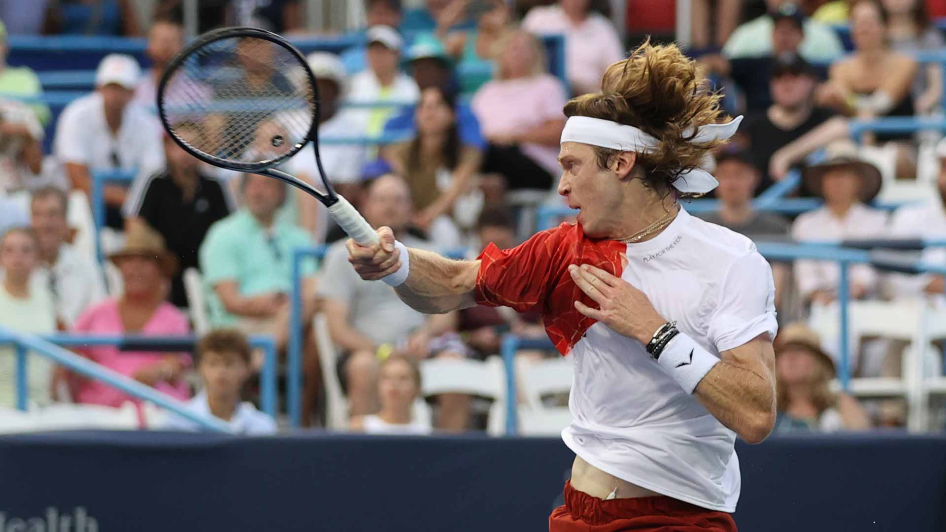 Tokyo Take-Off! Shapovalov Serves Past Johnson